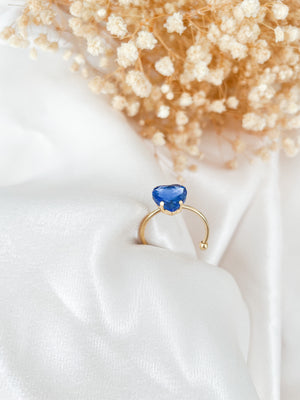 
                  
                    Charger l&amp;#39;image dans la galerie, Bague love
                  
                