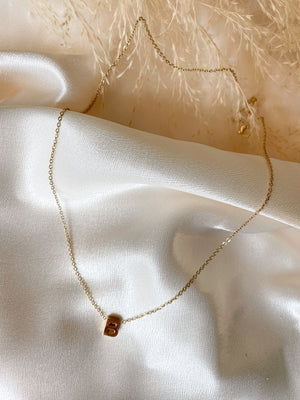 
                  
                    Charger l&amp;#39;image dans la galerie, Collier lettre gold (A à Z)
                  
                