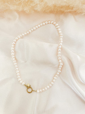 
                  
                    Charger l&amp;#39;image dans la galerie, Collier Venise
                  
                